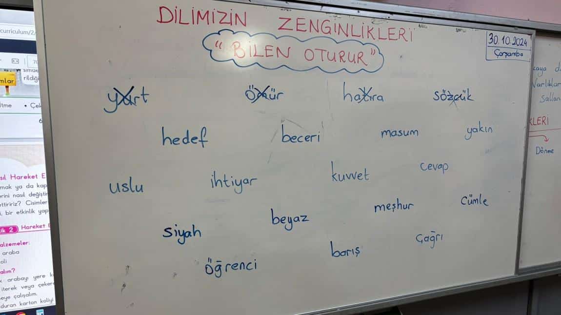 BİLEN OTURUR